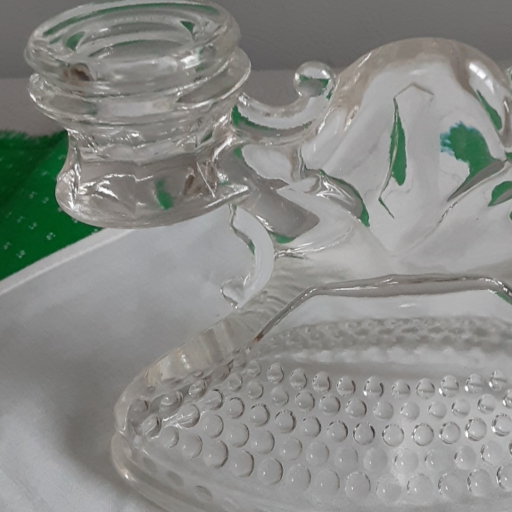 Vintage heavyweight candleholder/ hobnail - Picture 3 of 7
